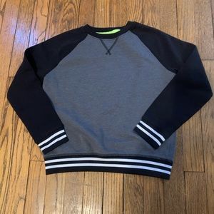 Boys crew neck sweatshirt size L